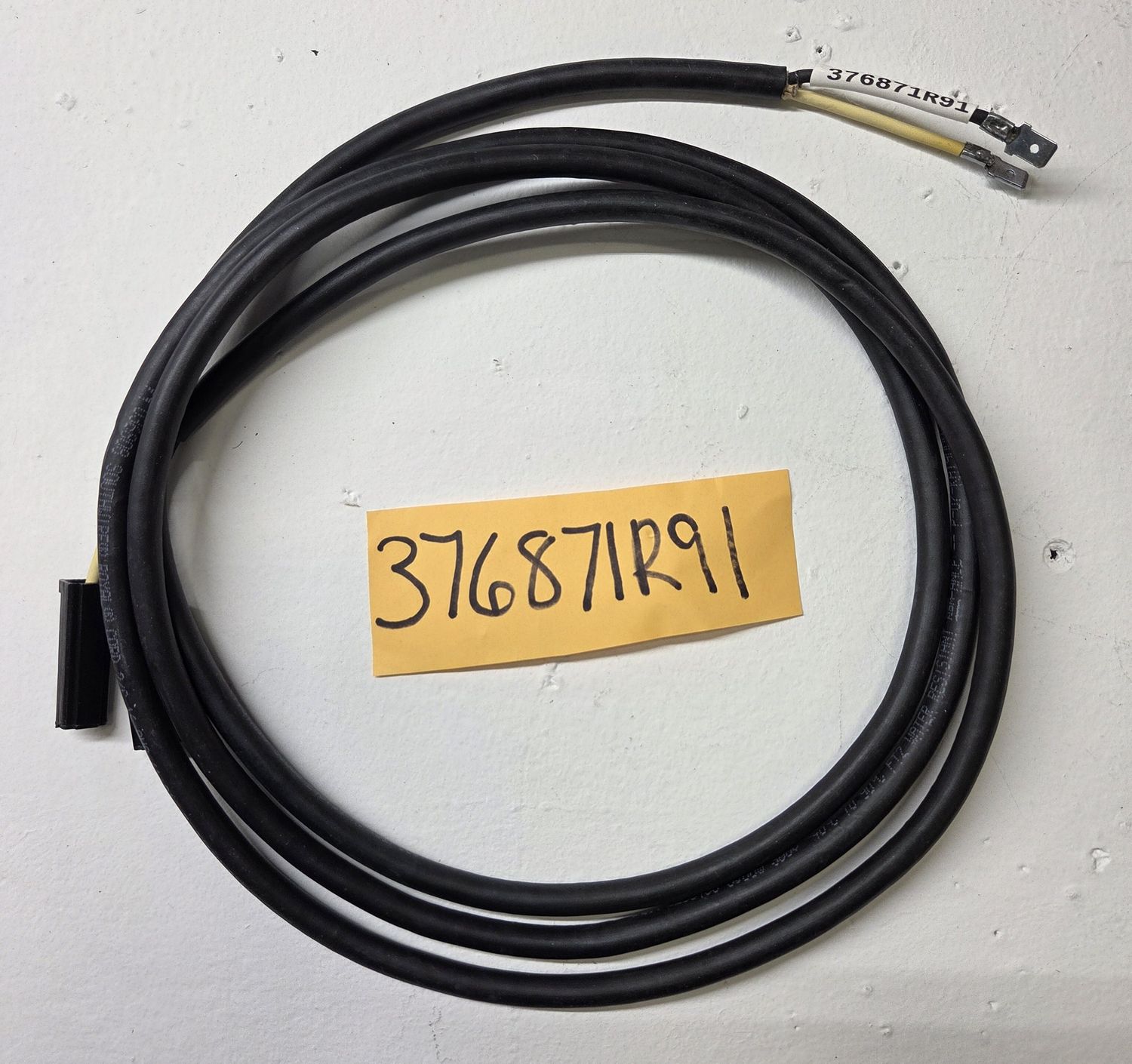 376871R91 - Rear Light Cable Assembly