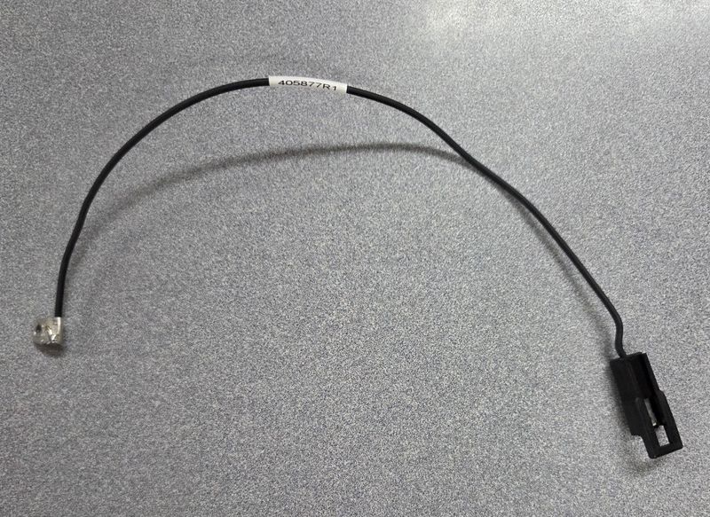 405877R1 - Cable Harness Junction to Breakaway Socket with Deluxe Fenders