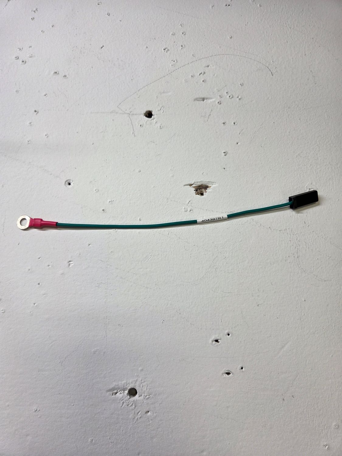 404397R1 - Horn Switch to Junction Block Cable 404397R1 - Horn Switch to Junction Block Cable