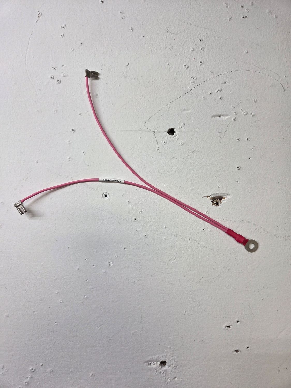 104384C2 - Cable Instrument Light to Ground