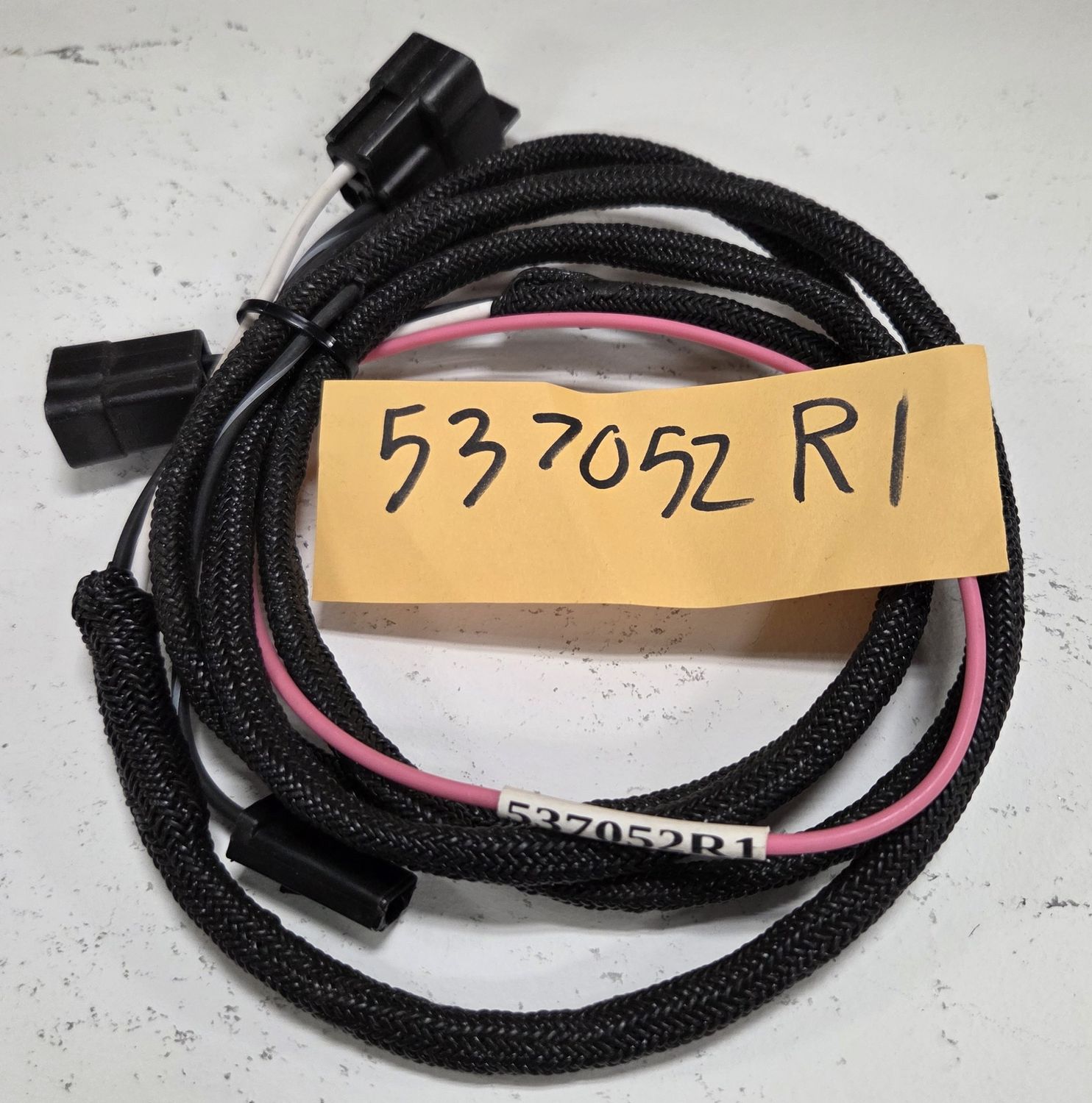 537052R1 - Cab Rear Combination Light Cable Harness