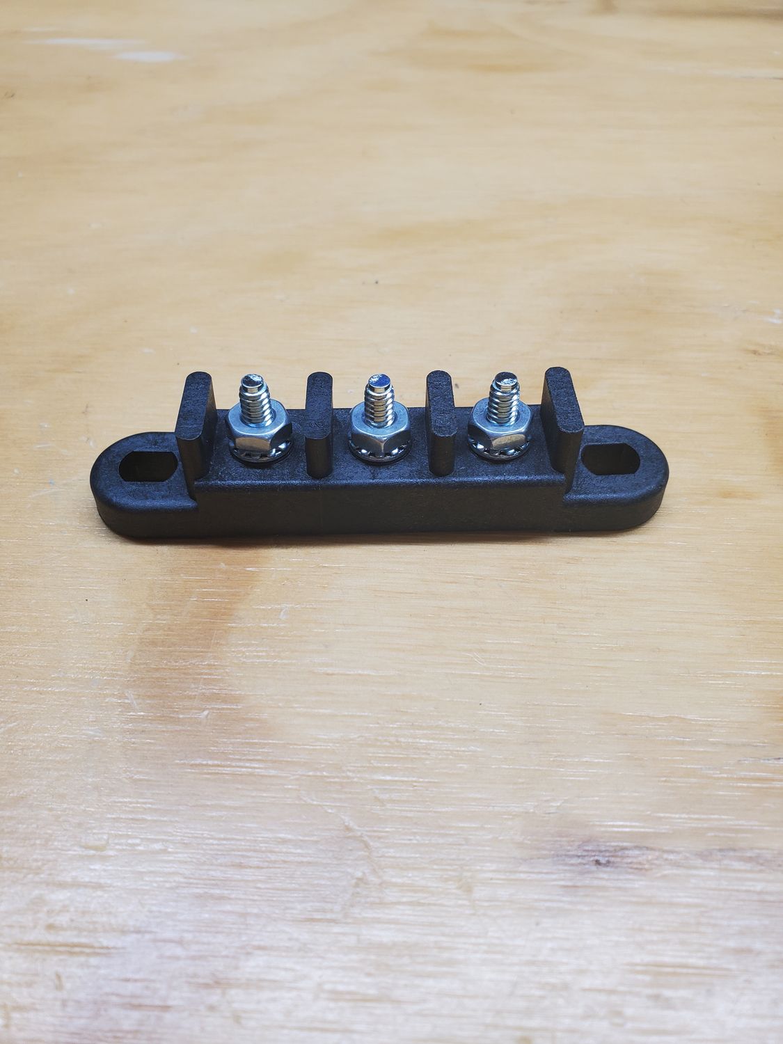 378336R91 3 Position Junction Block