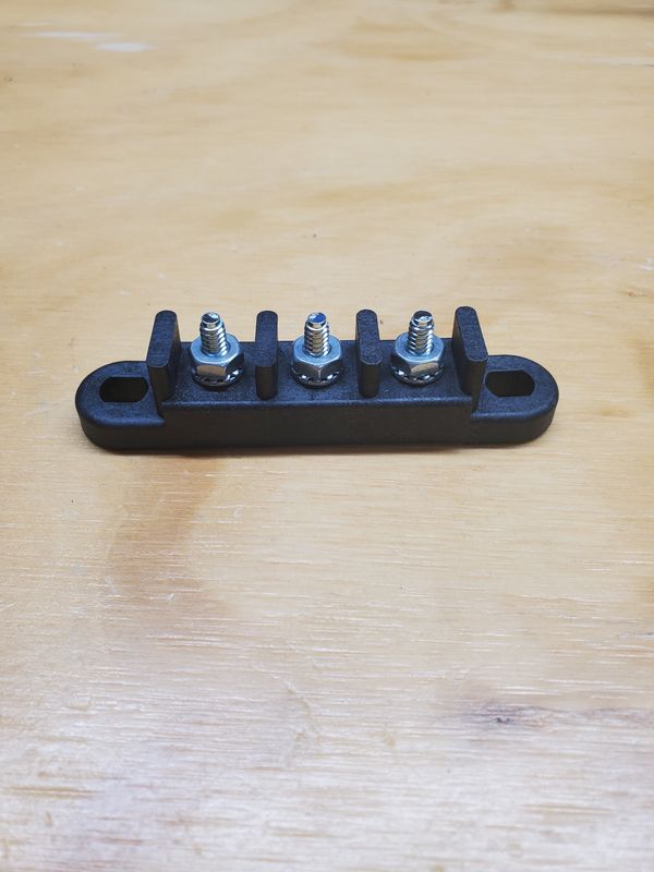 378336R91 3 Position Junction Block