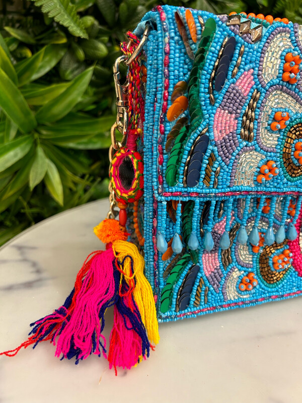 Bolso abalorios azul