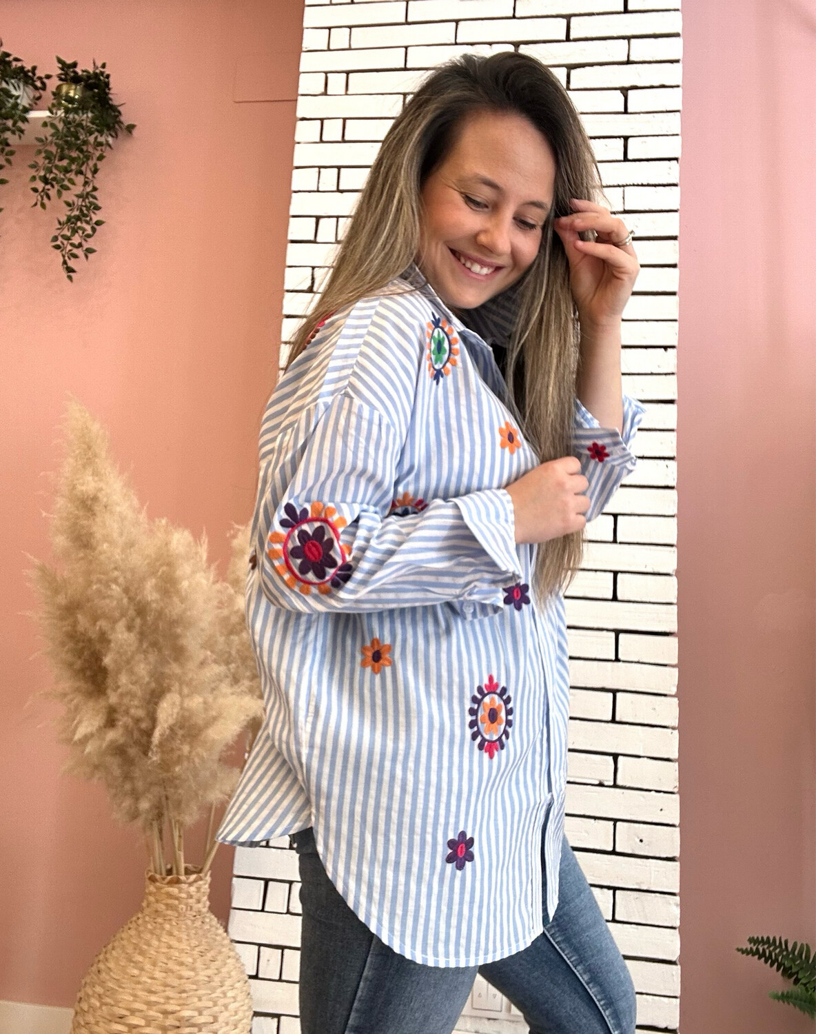 Camisa rayas + bordado
