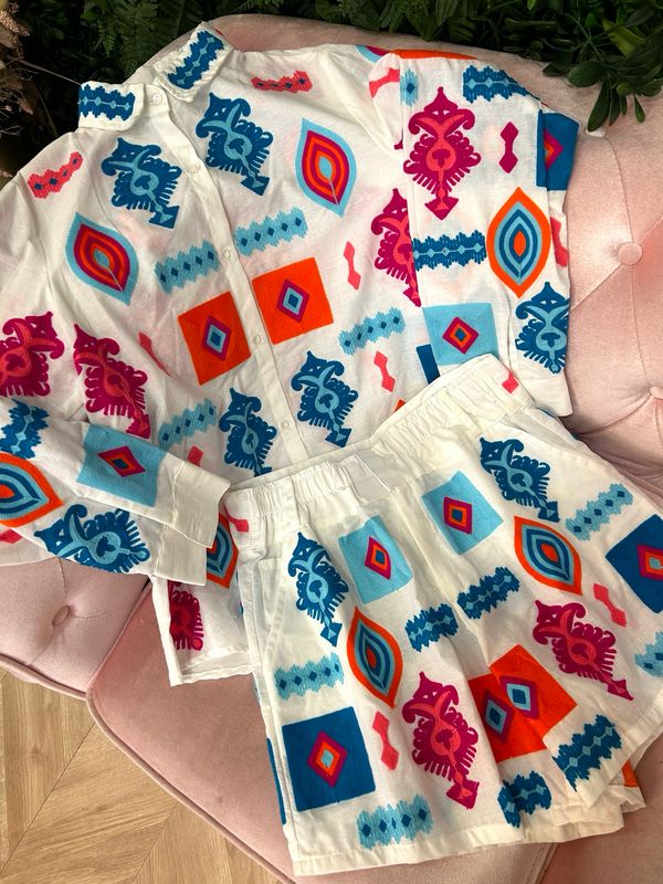 Conjunto INDIA