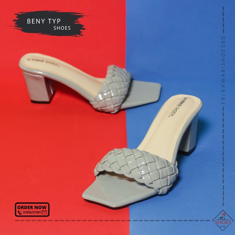 Women shoes for heels