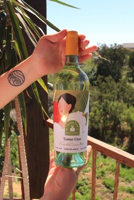 Tomo Uno Moscatel/Chenin Blanc