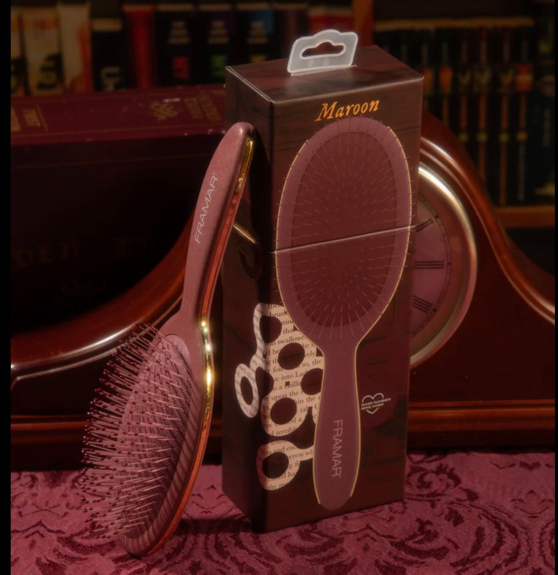 Framar Maroon Detangling Brush