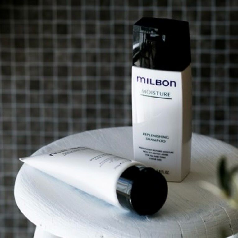 MOISTURE REPLENISHING SET