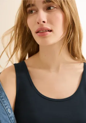 Cecil Style NOS Linda