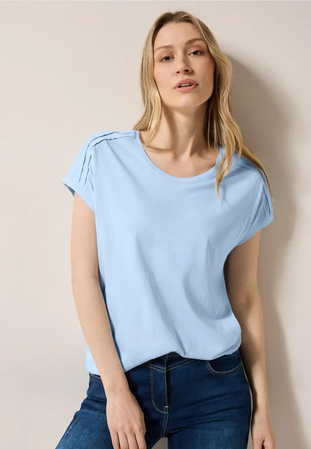 Cecil NOS Solid Deco Shoulder Shi