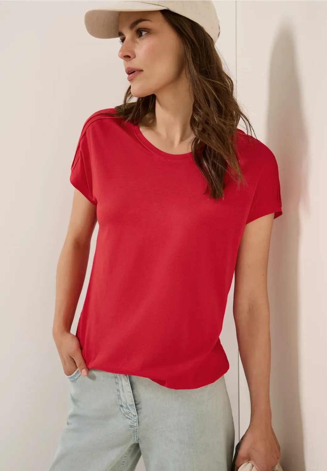 Cecil NOS Solid Deco Shoulder Shi