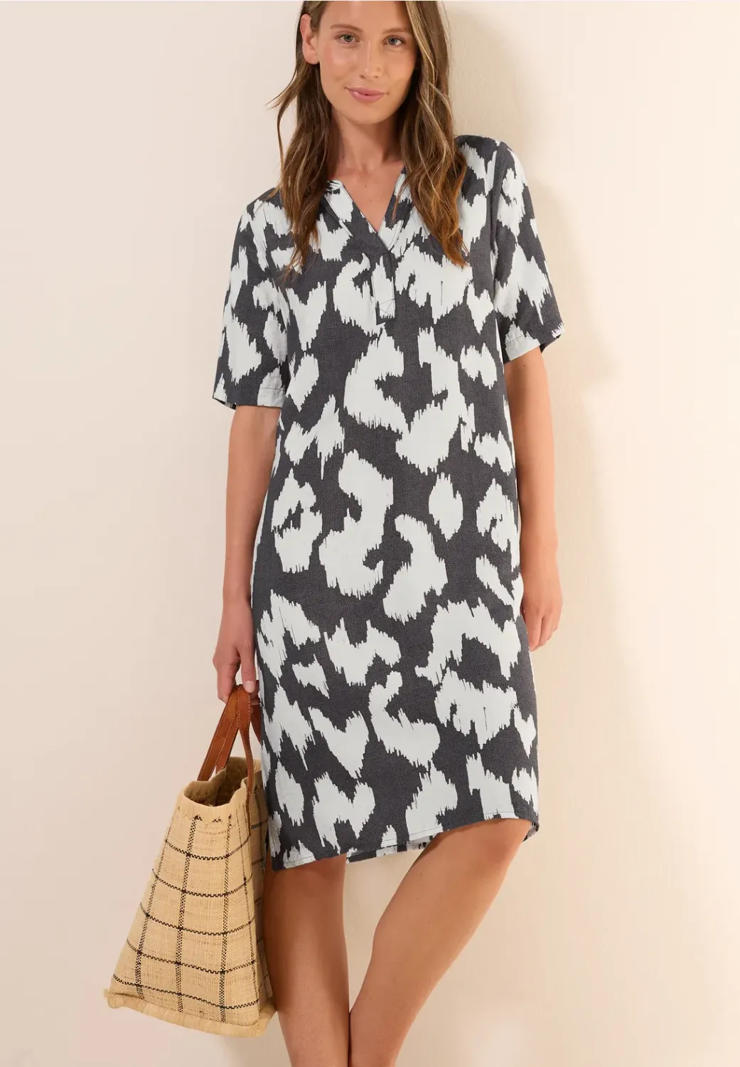 Cecil Printed Split Neck Dress