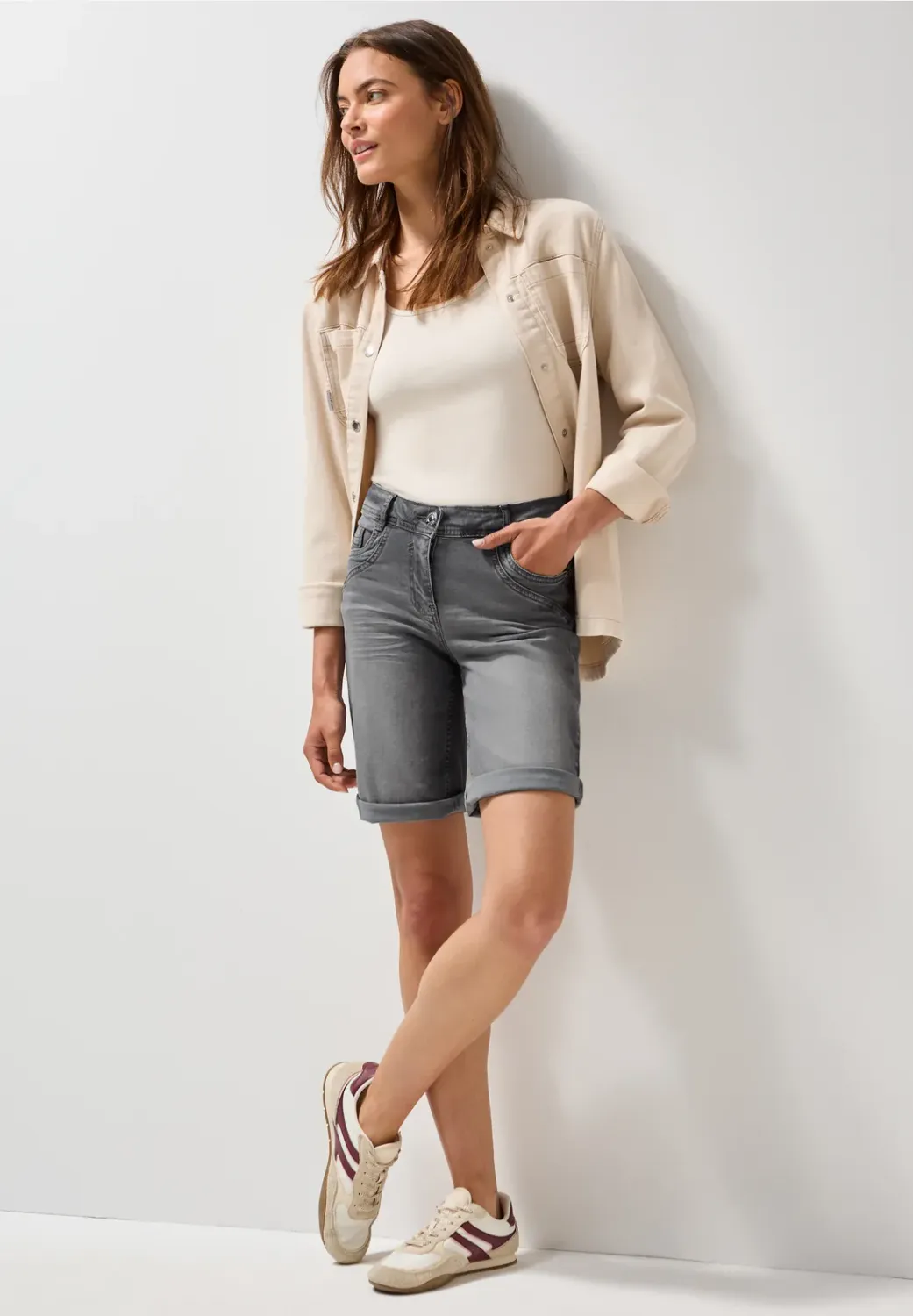 Cecil Style NOS Scarlett Shorts G