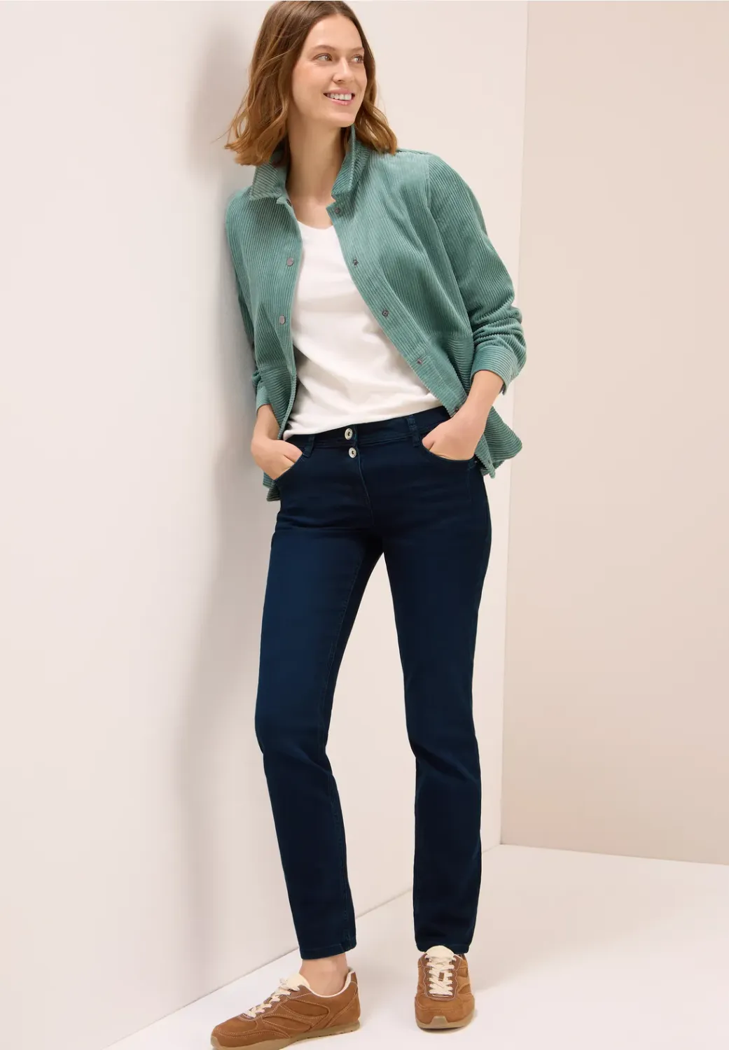 Cecil Style NOS Scarlett Blue Bla