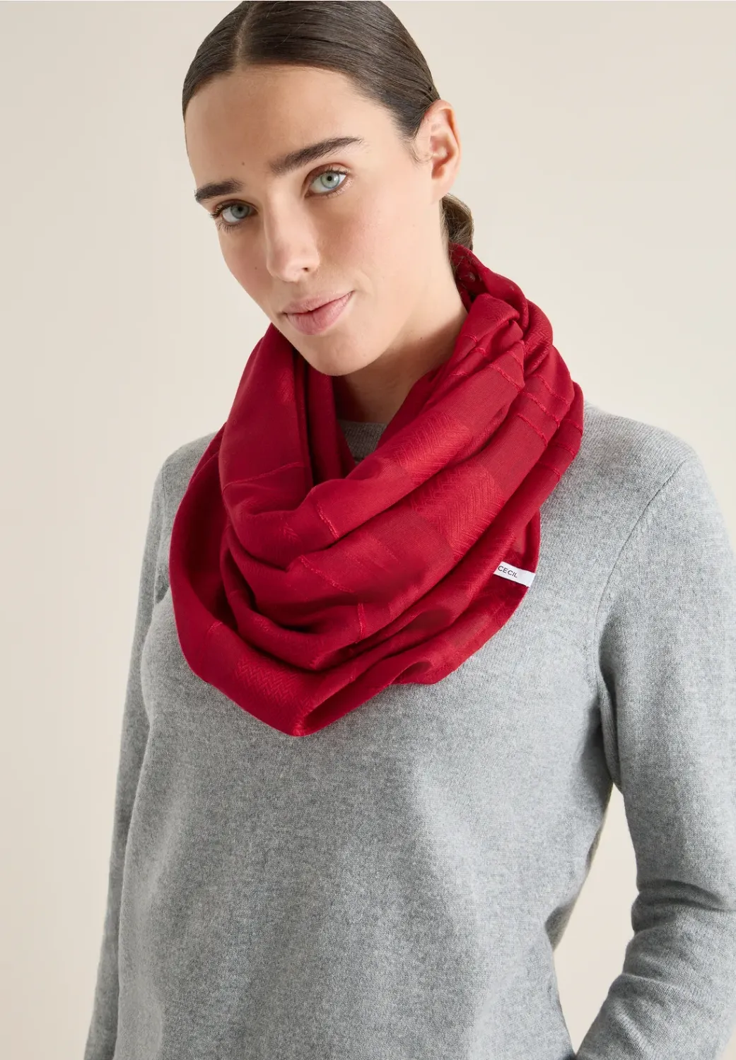 Cecil Solid Woven Stripe Loop
