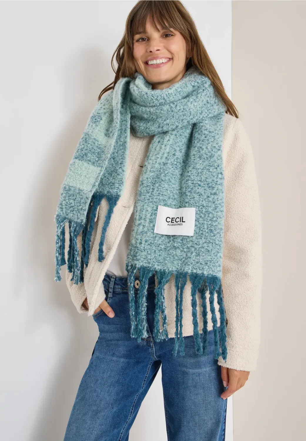 Cecil O_Brushed Scarf