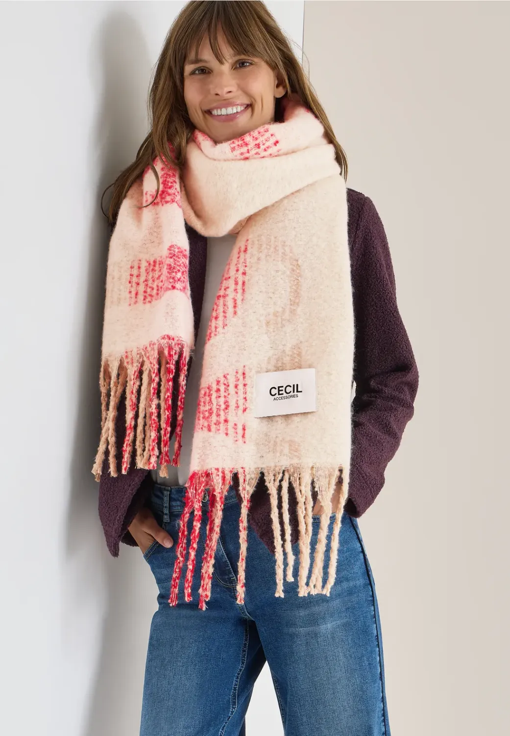 Cecil O_Brushed Scarf