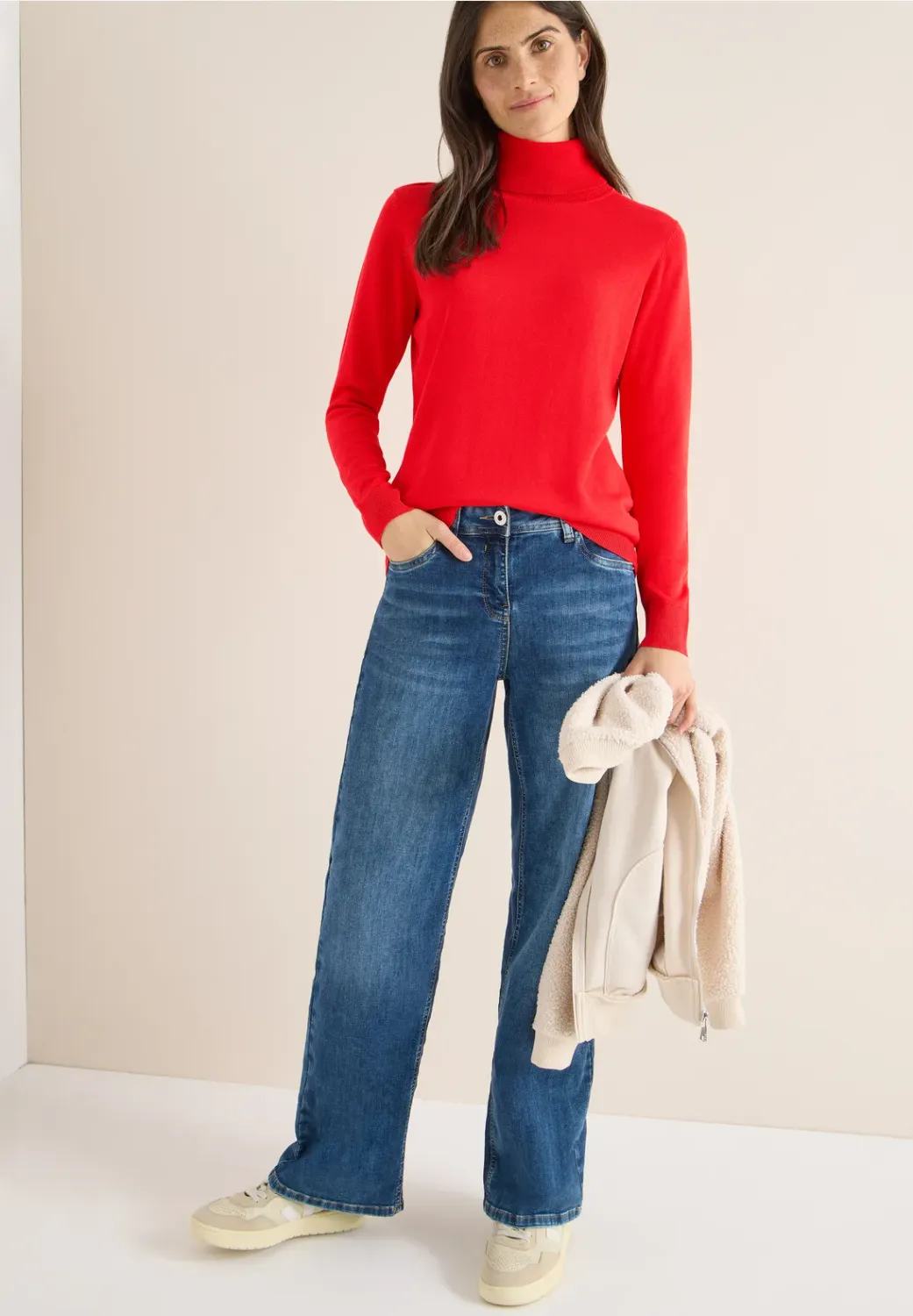 Cecil Basic Roll Neck