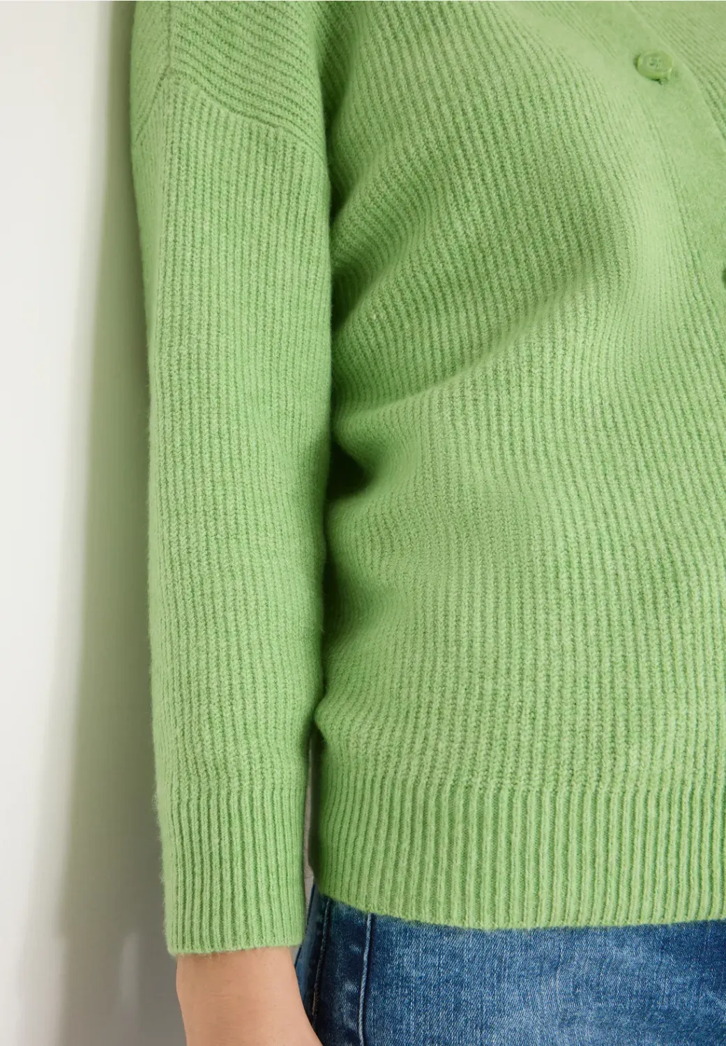 Cecil TOS_Short Cardigan