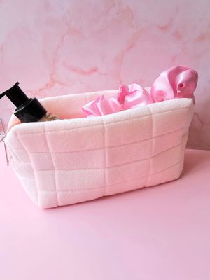 The Pink Essentials Carrier