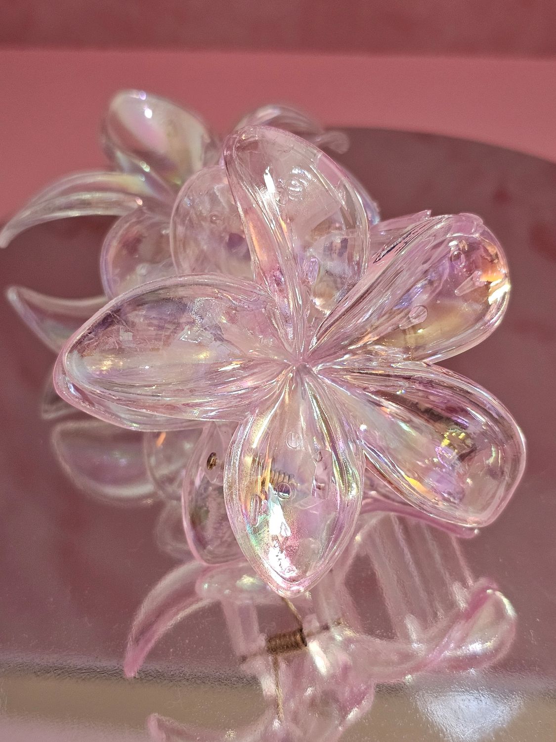 Hula Gurl Claw Clip