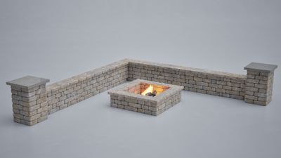Radford 90° Corner Fire Pit & Seat Wall 13x13