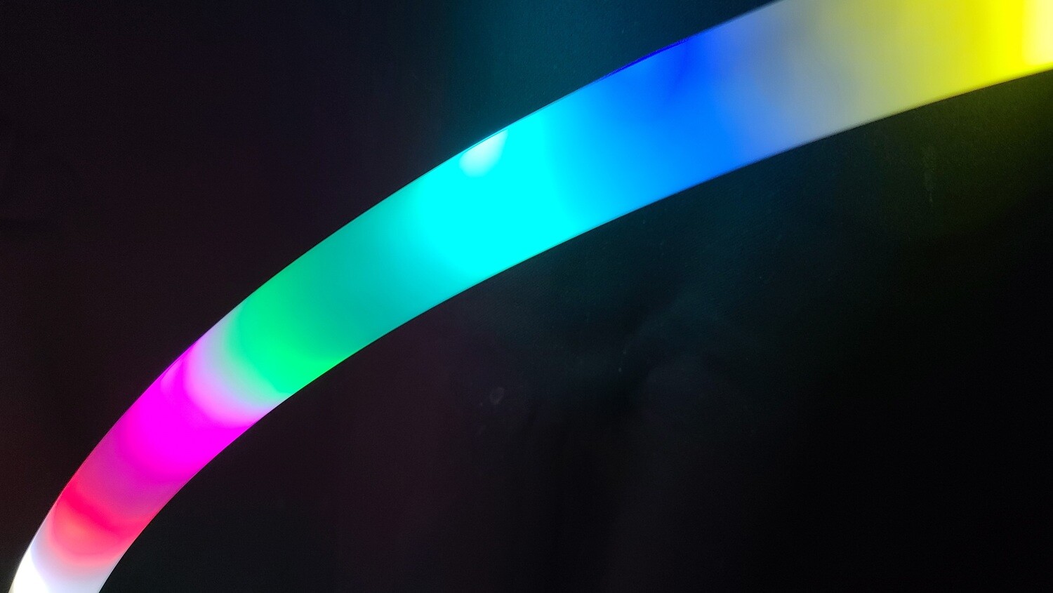 Dreamcolor Music Reactive LED Groove Hoop (Made per order)