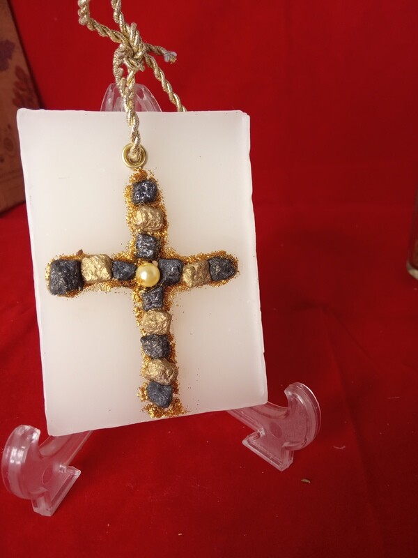 Decorative wax plaque, sachet, decorated with two very strong species of Frankincense, handmade