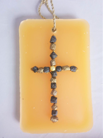 Decorative wax sachet, tablet, made with, both the most powerful energy, incenses, black and gold! 14.5x9.5 cm