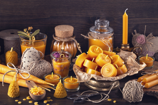100% Pure Natural Beeswax to make your own candles, balms, salves,etc