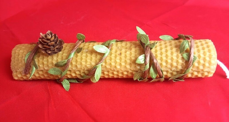 Candle - lambada- handmade of pure honeycomb, 20X4cm