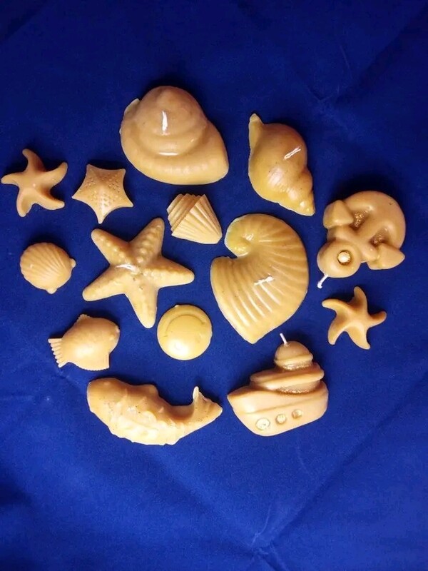 Set of pure beeswax sea theme candles, melts