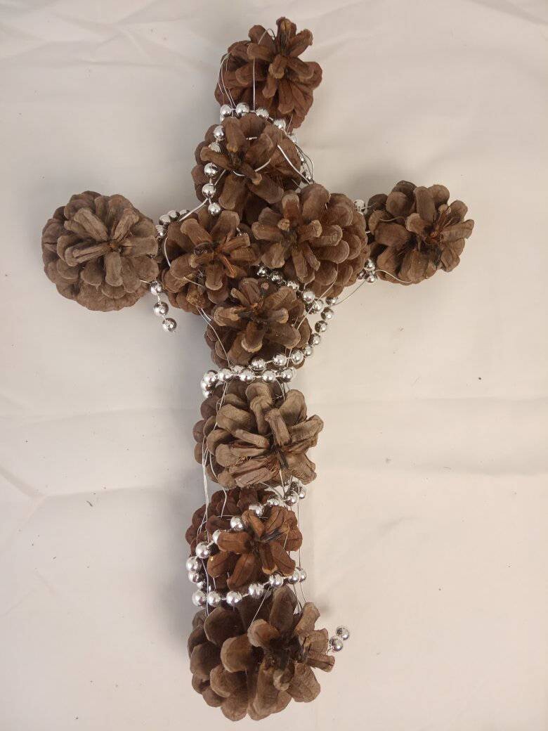 Pine cone cross
