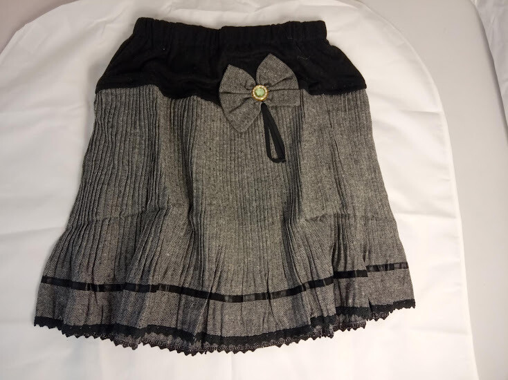 ​Μini skirt , length 56cm, size L