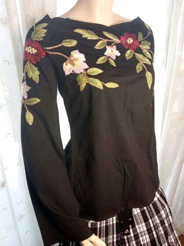 Blouse, Size M/L