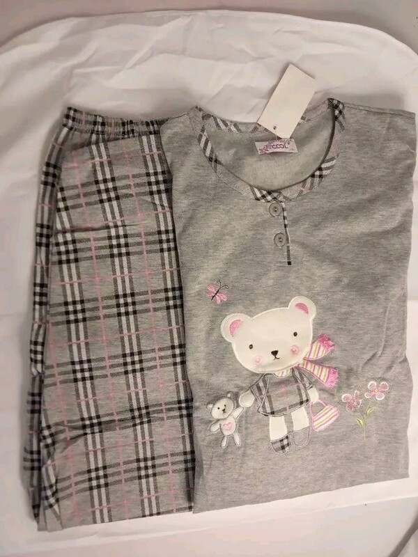 100% Cotton Women' s pajamas, flannel inside