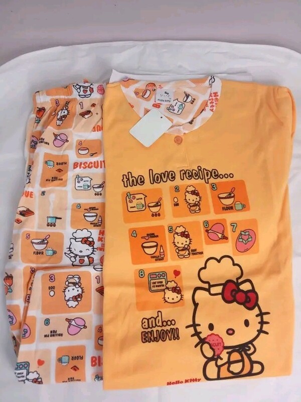 100% Cotton girl' s pajamas, Flannel inside