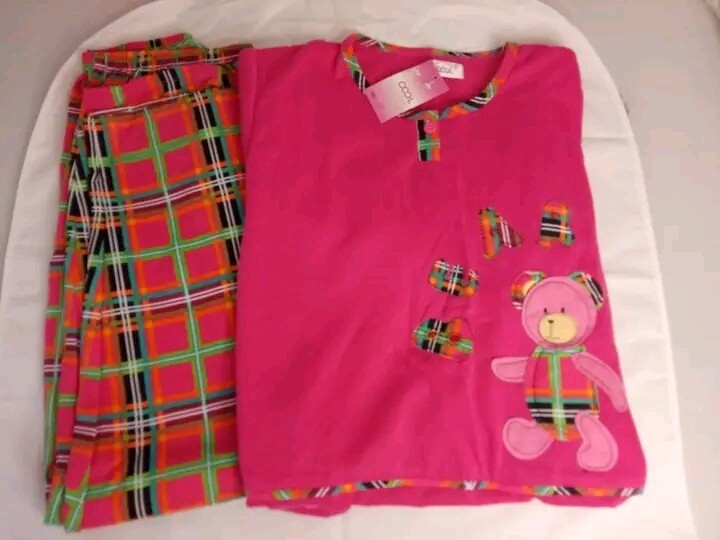 100% Cotton Women' s pajamas, Flannel inside