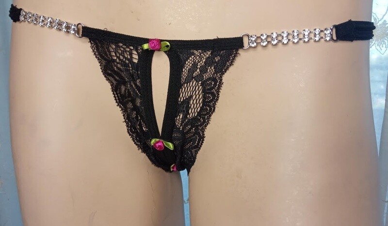 String, Size Small