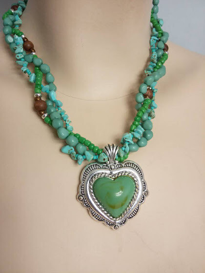 Necklace with earrings