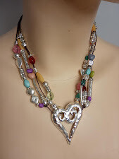 Set necklace with earrings