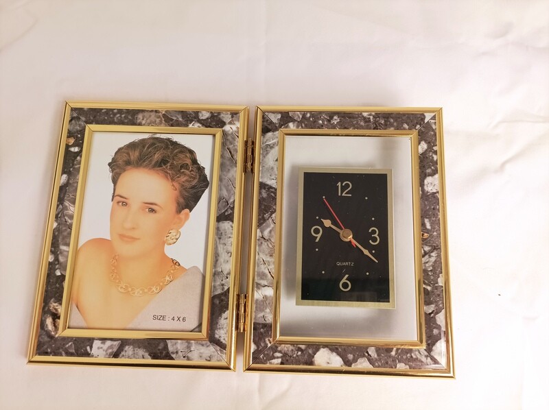 Double frame with clock, 10χ15cm