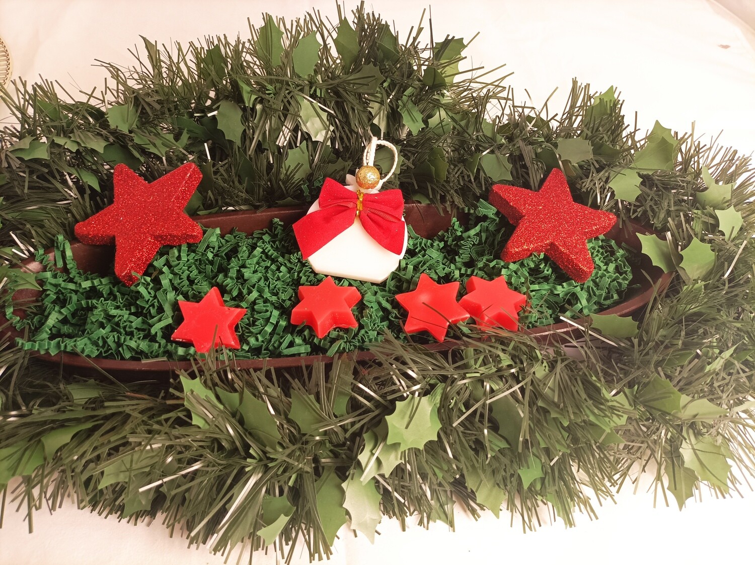 One pomegranate ornament candle