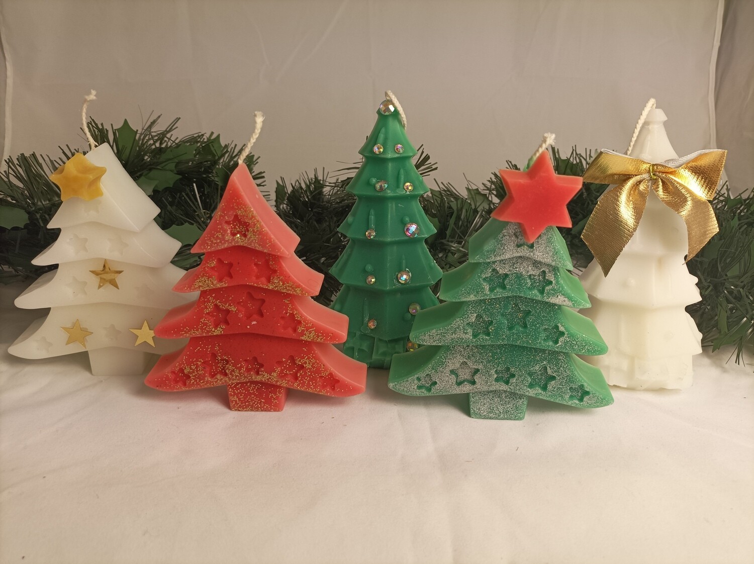 Set of 5 big tree candles