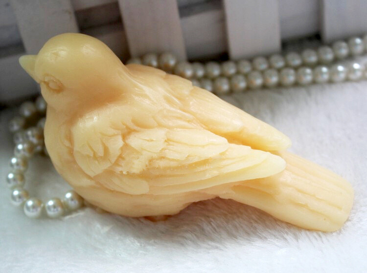 Bird candle, 10x5x4cm