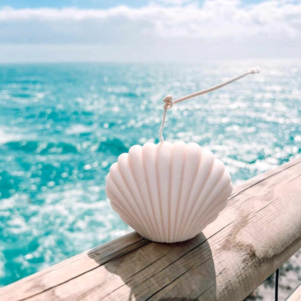 Sea shell candle, 9,5x6.5x5cm