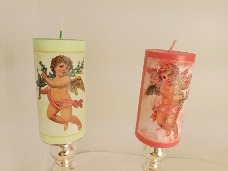 Set of 2 handmade candles with angels Set of 2 handmade candles with angels