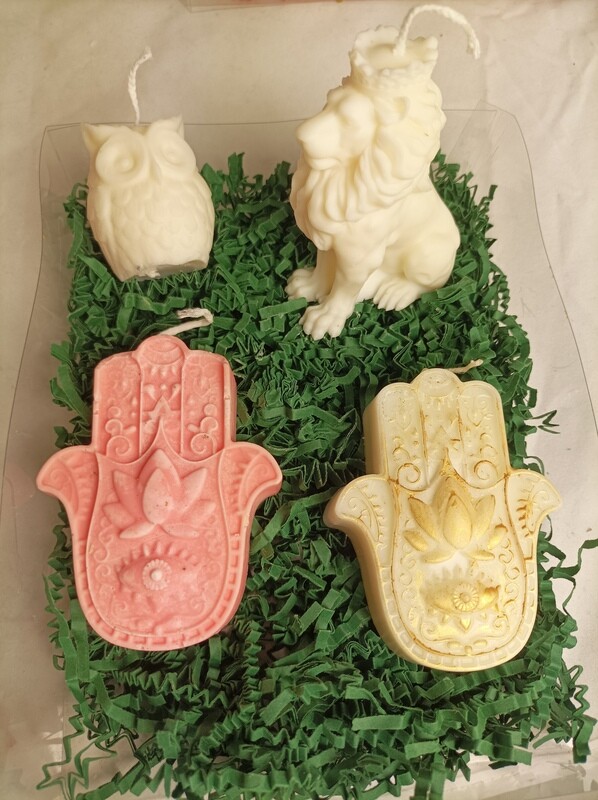 Gift box  of  4 handmade candles